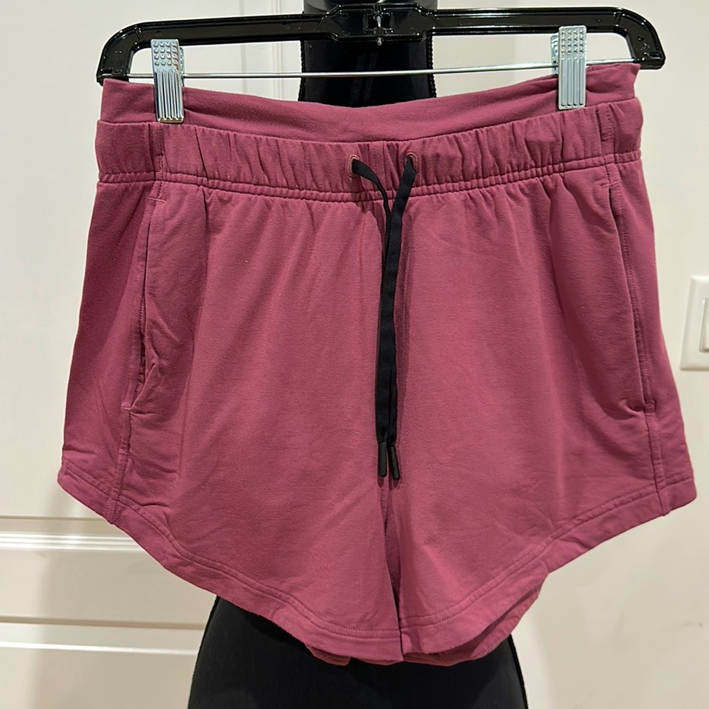 Lululemon size 6 cotton shorts 3’ inseam